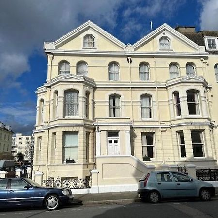 Appletree Hotel Eastbourne Eksteriør bilde